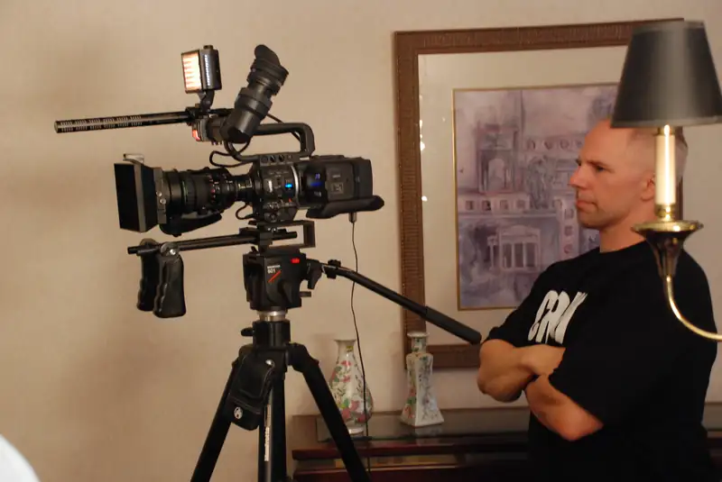 2MUCH.NET - 2Much-dsc-2068