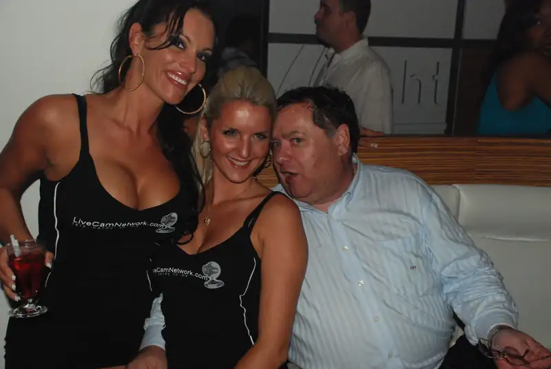 2MUCH.NET - 2Much-dsc-2272