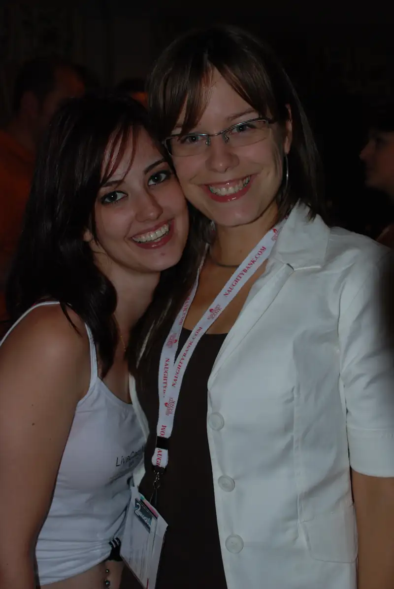 2MUCH.NET - 2Much-dsc-5210