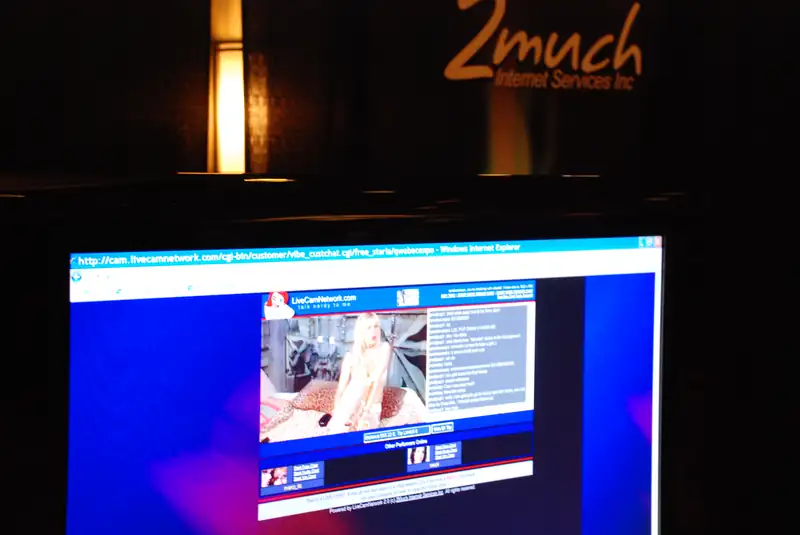 2MUCH.NET - 2Much-dsc-5242