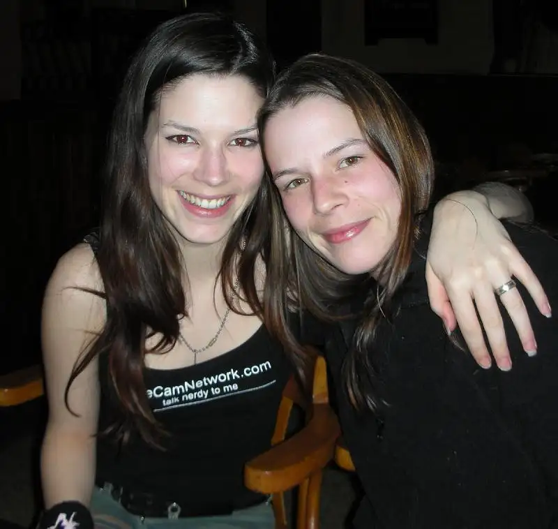 2MUCH.NET - 2much-002