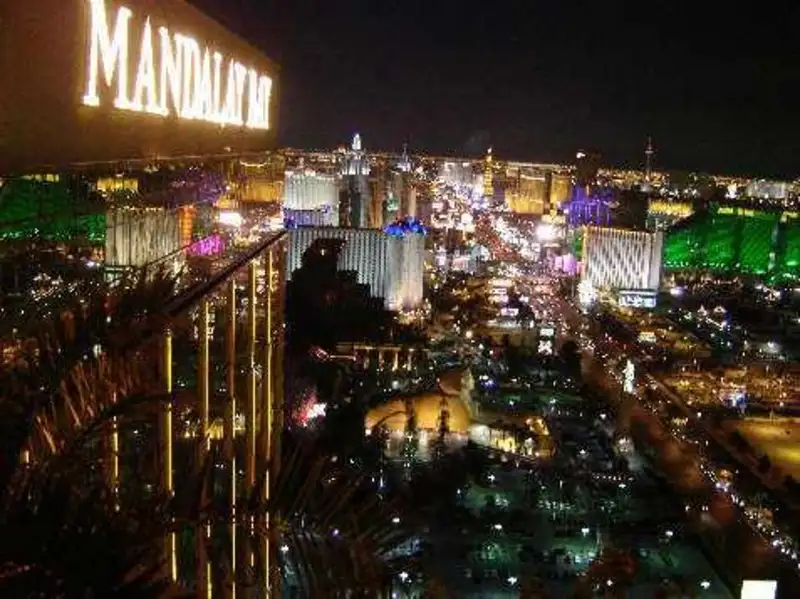 2MUCH.NET - 2much-009