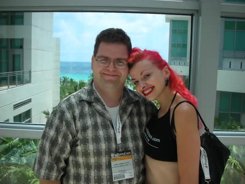 2MUCH.NET - 2much-DSCN0330