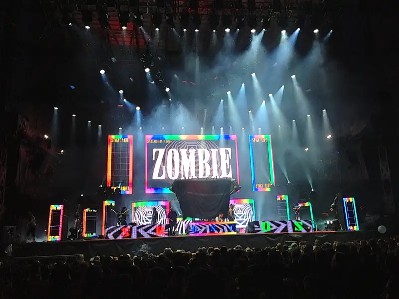 2MUCH.NET - 2much-IMG_0902